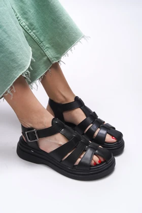 صندل زنانه ریکن riccon