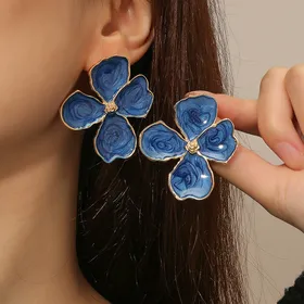 گوشواره گل میناکاری