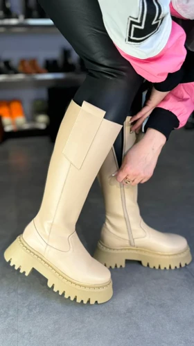 بوت چکمه بلند کد:6924