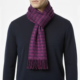 شال گردن طرح لوزی