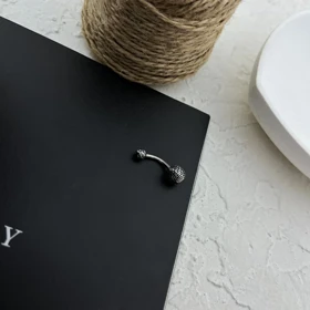 پیرسینگ ناف استیل مدل توپی بافت‌دار