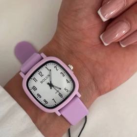 ساعت مچی زنانه برند بولون کلاسیک بند سیلیکون یاسی