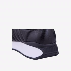 کفش اسپرت چرم زنانه مشکی مدل sh146