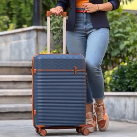 چمدان نشکن تیتان پلورا مدل TITANPLORA - TP6600SERIES Universal Travelle سری 4 عددی (کیف آرایشی هدیه)