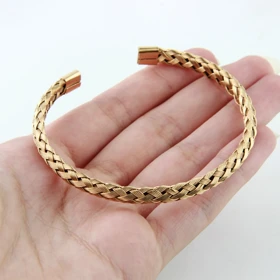 بنگل زنانه مدل بافت سیمی (طلایی)