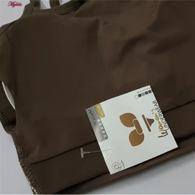 ست نیم‌تنه و شلوارک ورزشی زنانه رنگ قهوه ای ماییلدا مدل 5409-7106