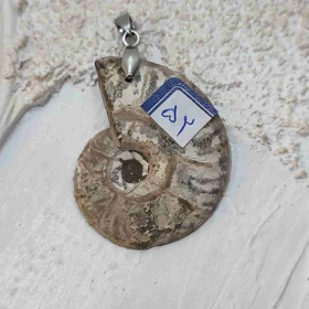 گردنبند آمونیت اصل کد (همراه با زنجیر استیل و بند چرمی)52