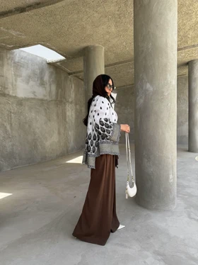 مانتو حاشیه‌دوزی
