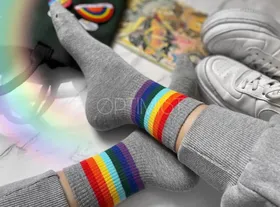 جوراب خط رنگینکمونی