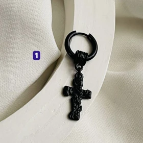 گوشواره فیک