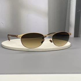 عینک آفتابی آیس‌برلین با فریم تیتانیوم انعطاف‌پذیر و لنز پلی‌کربنات UV400 نشکن ic! berlin