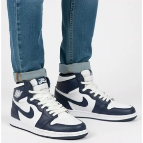 کتانی ساق‌دار جردن وان سفید سرمه ای