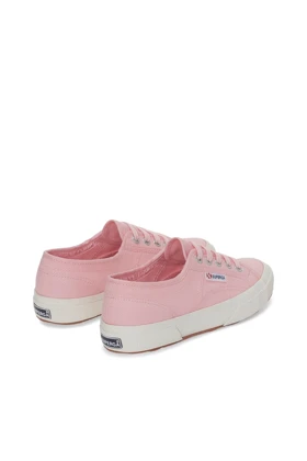 کتانی سوپرگا superga