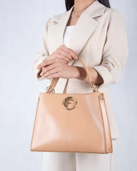 کیف دسته یراق FENDI