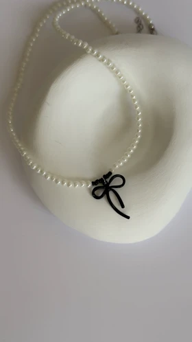 گردنبند پاپیون مشکی