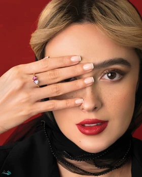 گردن‌بند نگین اشکی