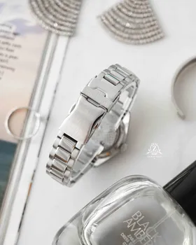 ساعت مچی زنانه ژاک لمنز jacques lemans اورجینال مدل 1-2084D