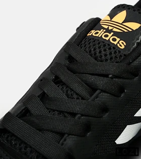 کفش کتانی مردانه مشکی سفید نارنجی ADIDAS swift run 22