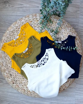 تاپ دخترانه