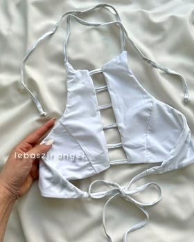 بیکینی گره‌ای