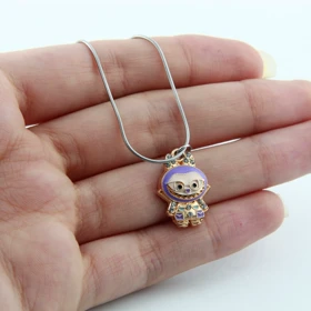 گردنبند زنانه مدل لبوبو (بنفش)