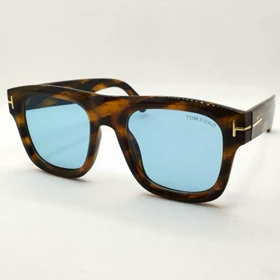 تام فورد BIG SNAKESKIN