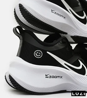 کفش کتانی مردانه و زنانه مشکی سفید مدل 4602 NIKE zoom x smile