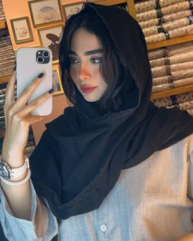 شال پلیسه مشکی حاشیه کار شده وارداتی 4366