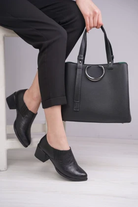 کفش طبی زنانه آلیس