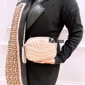 کیف دخترانه و زنانه پاسپورتی مدل ناتالی