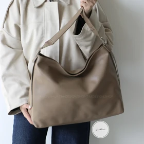 کیف زنانه بزرگ مدل هاندل (نسکافه ای)