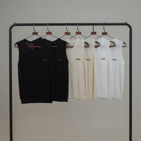 تاپ یقه کش میو میو