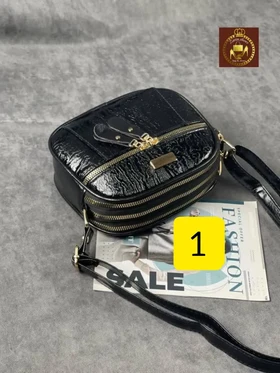 کیف دوشی پاسپورتی3 زیپ ورنی جادار زنانه
