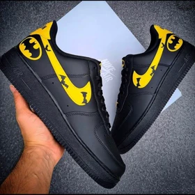 کفش اسپرت نایک ایرفورس مدل air force طرح بتمن batman Black/Yellow nike