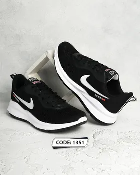 کتانی نایک مشکی با زیره سفید مدل RUNNING