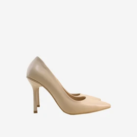 کفش پاشنه‌دار چرم زنانه کرم مدل sh145