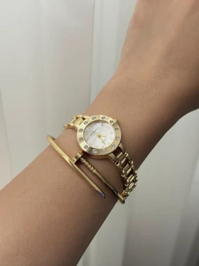 ساعت مچی زنانه هانگری دور نگین