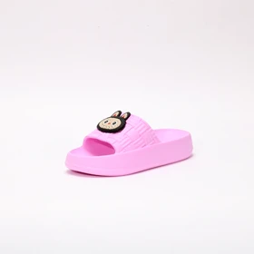 دمپایی بچگانه گلپوش مدل لبوبو