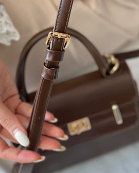 کیف دوشی دستی