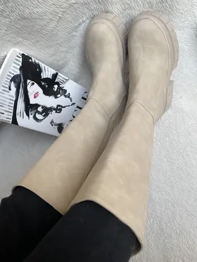 بوت بلند 747