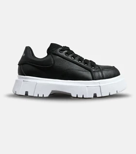 کفش کتانی مردانه مشکی BERSHKA