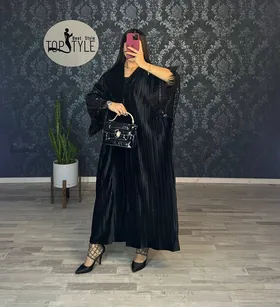 مانتو پانچ مخمل کد : 7897