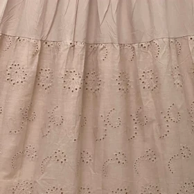 دامن خامه دوزی بلند کرم