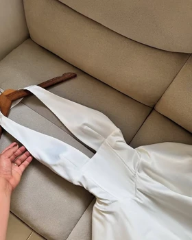 پیراهن پشت گردنی