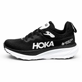 کتانی زنانه مدل سوپر رانینگ هوکا مشکی سفید HOKA
