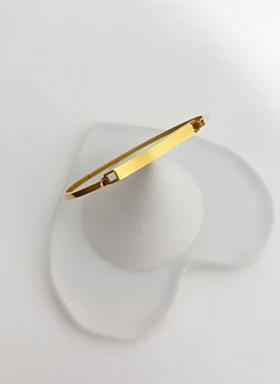 دستبند زنانه طرح طلا پلاک دار 842