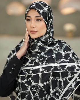 روسری ابریشم ژاکارد قواره 140 30197 (مشکی سفید)
