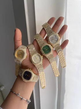 ساعت نگین‌دار مجلسی زنانه