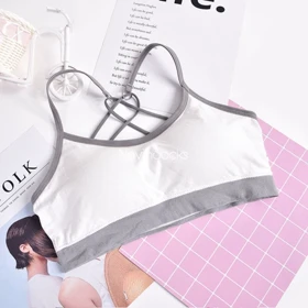 نیم‌تنه طرح پونه (کاپ ضعیف است)