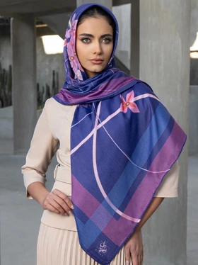 روسری‌نخ خوشه‌های‌یاس